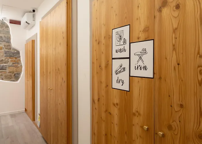 San Nicolo Apartament *