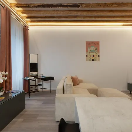 San Nicolo Апартаменти